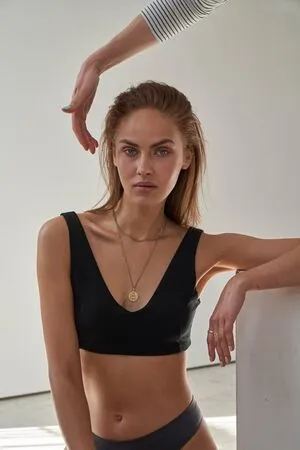 Elena Carrire OnlyFans Leaked Free Thumbnail Picture - #hBwePWccSF