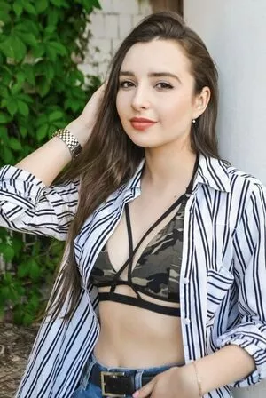Elena Deligioz OnlyFans Leaked Free Thumbnail Picture - #URsjsRGEWE
