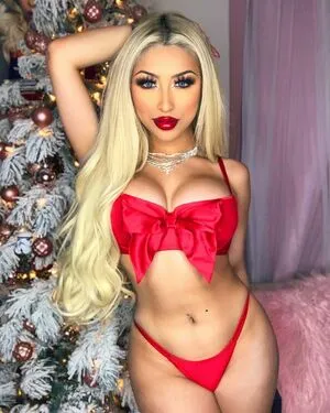 Elena Genevinne OnlyFans Leaked Free Thumbnail Picture - #3MDxYdGYqh