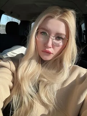 Elena Kyalviyainen OnlyFans Leaked Free Thumbnail Picture - #r0hCD1CIvr