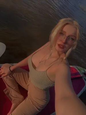Elena Kyalviyainen OnlyFans Leaked Free Thumbnail Picture - #vGJWow5FFe