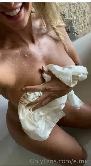 Elena Mici OnlyFans Leaked Free Thumbnail Picture - #4nngrrgcwB