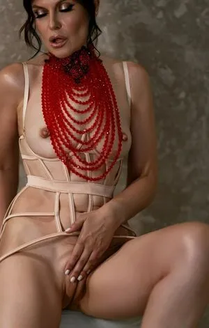 Elena Ptena OnlyFans Leaked Free Thumbnail Picture - #OzkSZCP2tI