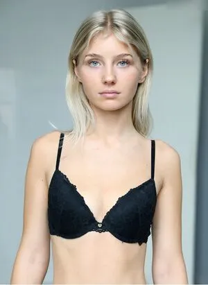 Elena Zoe OnlyFans Leaked Free Thumbnail Picture - #1WCwkn1Lsh