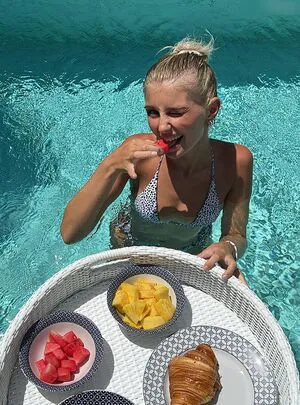 Elena Zoe OnlyFans Leaked Free Thumbnail Picture - #FxhsI7X0LU