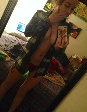 Elenabbyxx OnlyFans Leaked Free Thumbnail Picture - #83ExP9Ha1D