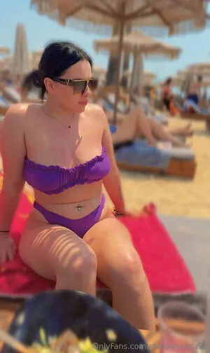 Elenadaniela98 OnlyFans Leaked Free Thumbnail Picture - #FuQWAHmcUK