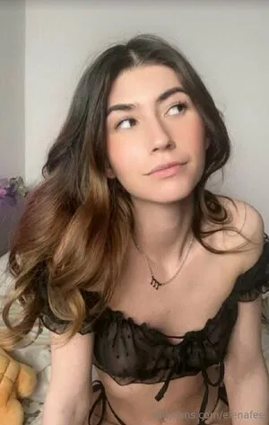 Elenafee OnlyFans Leaked Free Thumbnail Picture - #2HYET51J67