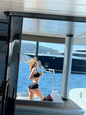 Elenakamperi OnlyFans Leaked Free Thumbnail Picture - #Yfem1LgUhX