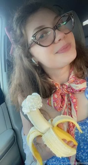 Elenakoshkaxoxo OnlyFans Leaked Free Thumbnail Picture - #9Hn97L2hs5