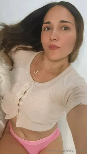 Elenamour OnlyFans Leaked Free Thumbnail Picture - #NdrYR3BETf