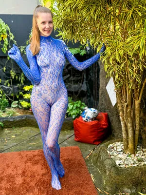 Elenarossfree OnlyFans Leaked Free Thumbnail Picture - #vtI0e6SeMB