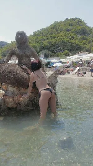 Elenaxatzifree OnlyFans Leaked Free Thumbnail Picture - #cemNHIDGev