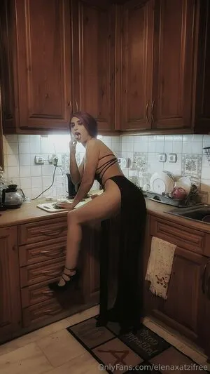 Elenaxatzifree OnlyFans Leaked Free Thumbnail Picture - #zaJsL7CTdV