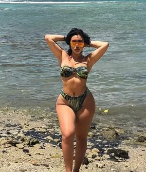 Elenipolinski OnlyFans Leaked Free Thumbnail Picture - #amiF7XP3P3