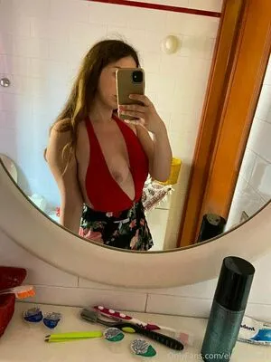 Elenitzakara OnlyFans Leaked Free Thumbnail Picture - #hnVTME6LHO
