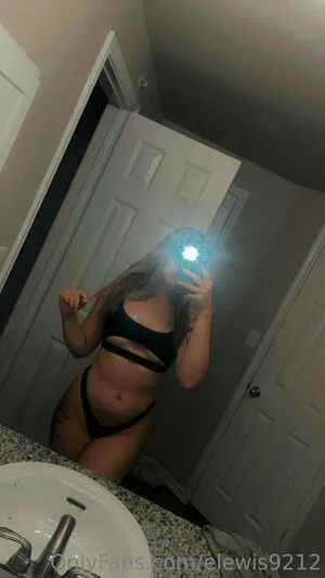 Elewis9212 OnlyFans Leaked Free Thumbnail Picture - #8NOOrfqYwu