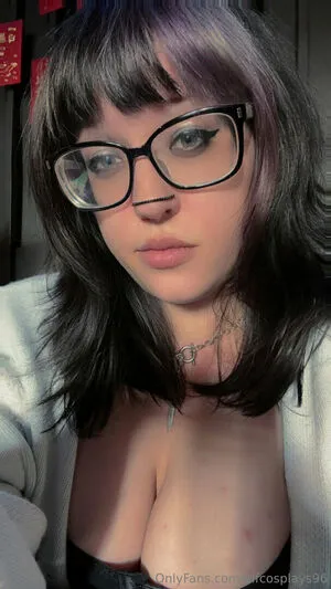 Elfcosplays96 OnlyFans Leaked Free Thumbnail Picture - #0CC2KTN0vs