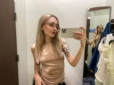 Elfiegrace OnlyFans Leaked Free Thumbnail Picture - #zLGdULzMR2