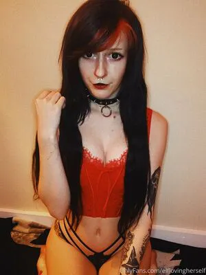 Elflovingherself OnlyFans Leaked Free Thumbnail Picture - #o3vQMjGEJI
