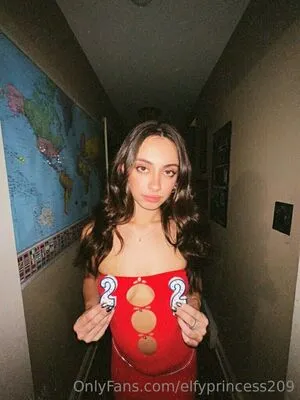 Elfyprincess209 OnlyFans Leaked Free Thumbnail Picture - #x5Xtr1I6Tw