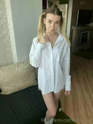 Elia Roz OnlyFans Leaked Free Thumbnail Picture - #zDul6YkmXl
