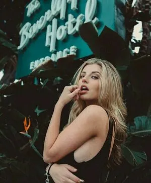 Eliana Jones OnlyFans Leaked Free Thumbnail Picture - #xHfdo1y8Au