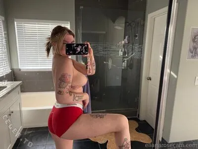 Elianarose OnlyFans Leaked Free Thumbnail Picture - #H6oG8gUAYn