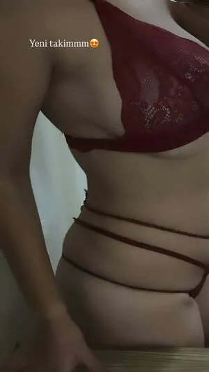 Elif Karaarslan OnlyFans Leaked Free Thumbnail Picture - #QBe3sErgOI