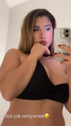 Elif Karaarslan OnlyFans Leaked Free Thumbnail Picture - #UaWSnojLt5