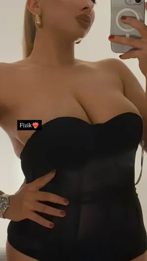 Elif Karaarslan OnlyFans Leaked Free Thumbnail Picture - #WvBo6u7WhO