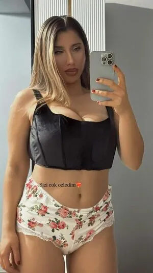 Elif Karaarslan OnlyFans Leaked Free Thumbnail Picture - #o3CKsdniOA