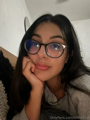 Elihotchili OnlyFans Leaked Free Thumbnail Picture - #1CvSChSs21