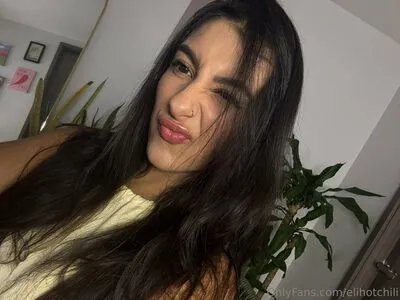 Elihotchili OnlyFans Leaked Free Thumbnail Picture - #5JmW1O8rRO