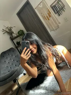 Elihotchili OnlyFans Leaked Free Thumbnail Picture - #x4YkWNmYfc