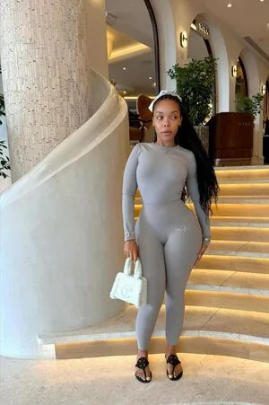 Eliizabeth Robinson OnlyFans Leaked Free Thumbnail Picture - #nY6F5YDMgf