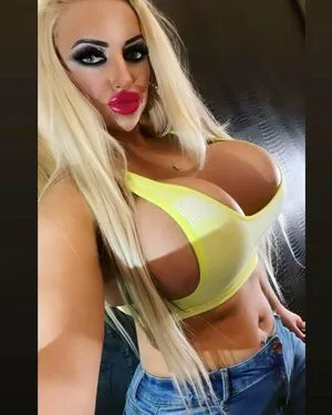 Elina Kalversa OnlyFans Leaked Free Thumbnail Picture - #1mimBHuKzv
