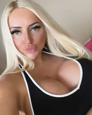 Elina Kalversa OnlyFans Leaked Free Thumbnail Picture - #4i8ZTHYjwe