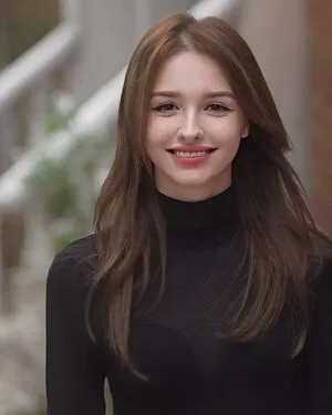 Elina Karimova OnlyFans Leaked Free Thumbnail Picture - #004GO6oOTZ