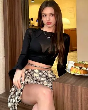 Elina Karimova OnlyFans Leaked Free Thumbnail Picture - #rwpmTtBfSg