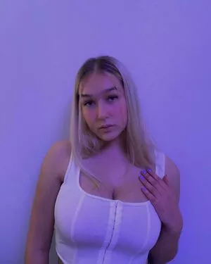 Elina OnlyFans Leaked Free Thumbnail Picture - #gt4o7vovMR
