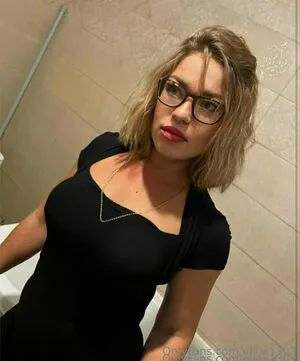 Elina1303 OnlyFans Leaked Free Thumbnail Picture - #26kNwGnpF4
