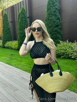 Elina1303 OnlyFans Leaked Free Thumbnail Picture - #AvapbRooCT