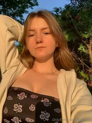 Elinalinx OnlyFans Leaked Free Thumbnail Picture - #pyKqde5os4