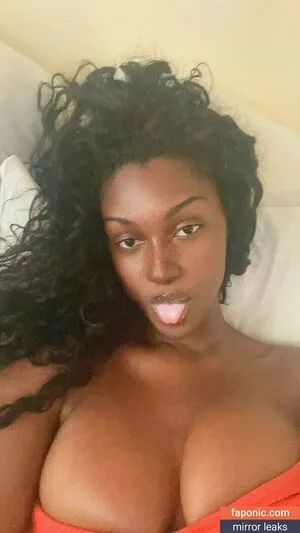 Elinda San OnlyFans Leaked Free Thumbnail Picture - #FSI2p3LWf3