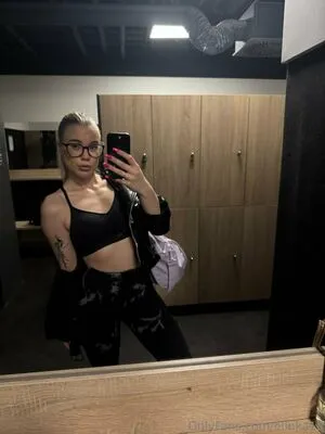 Elinka18 OnlyFans Leaked Free Thumbnail Picture - #yGd7JadGle