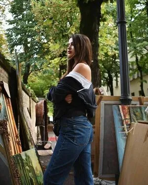 Elisa Berami OnlyFans Leaked Free Thumbnail Picture - #8bgGsGjaww