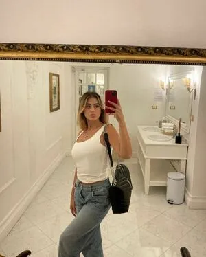 Elisa Berami OnlyFans Leaked Free Thumbnail Picture - #PCyZQPext3