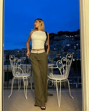 Elisa Berami OnlyFans Leaked Free Thumbnail Picture - #ZoEaePrD17