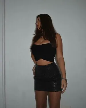 Elisa Berami OnlyFans Leaked Free Thumbnail Picture - #fy43z1qdz8